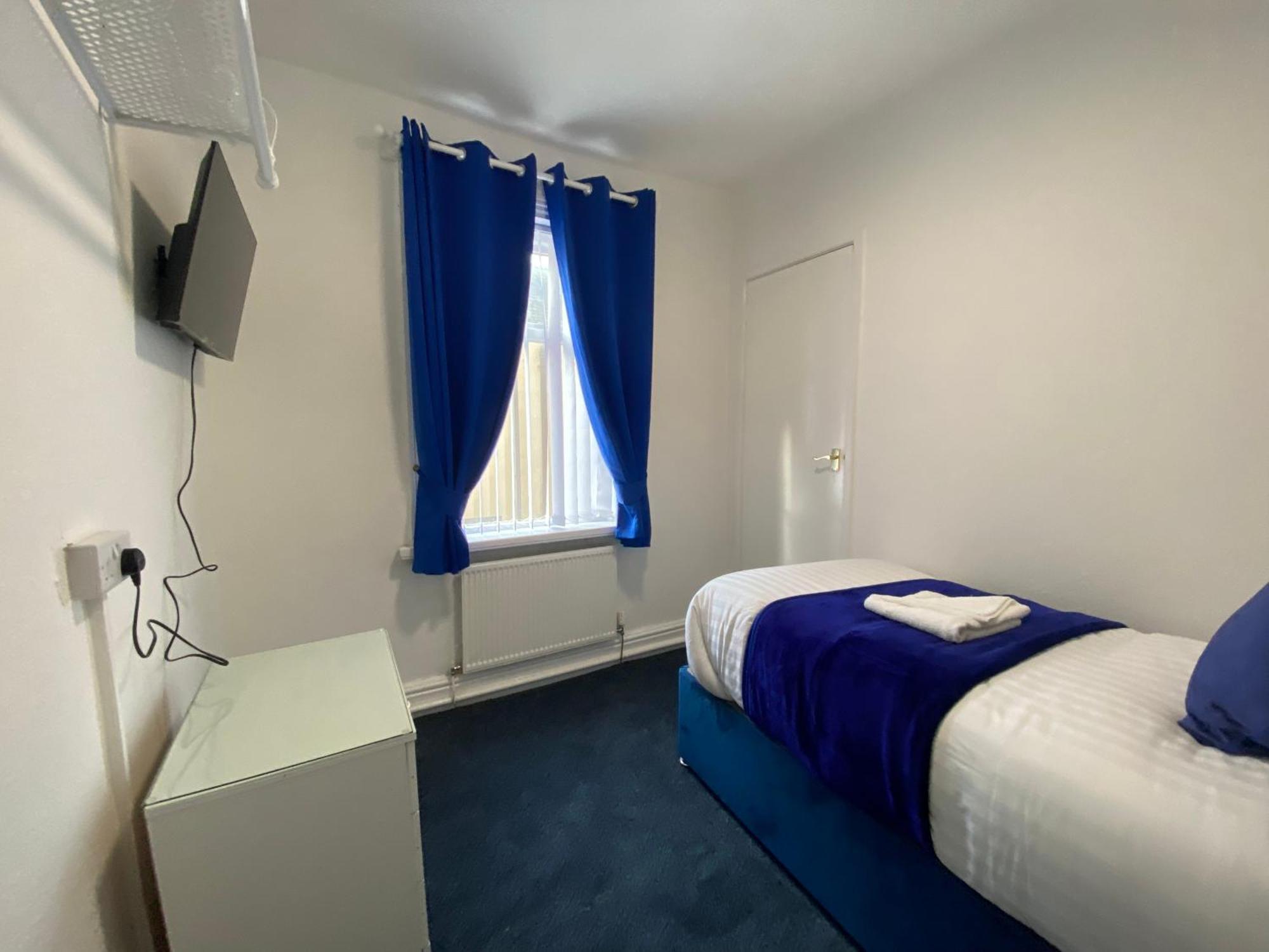 The New Athena Hotel Blackpool Bagian luar foto